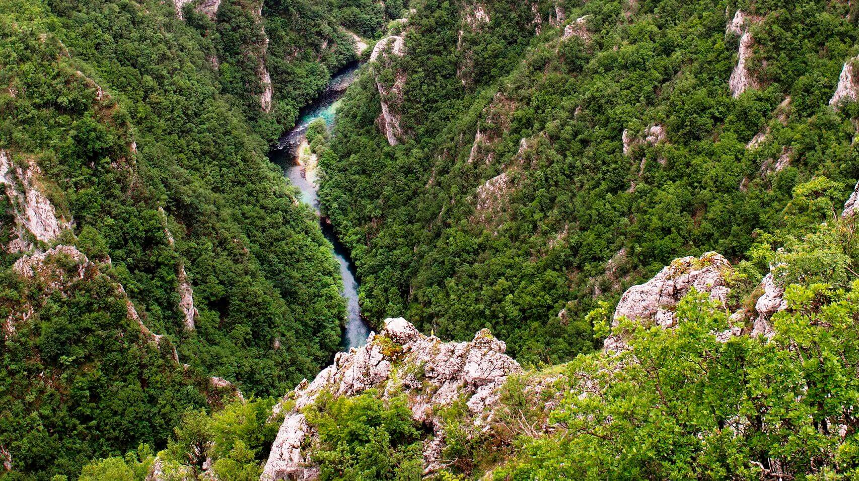 Una Canyon