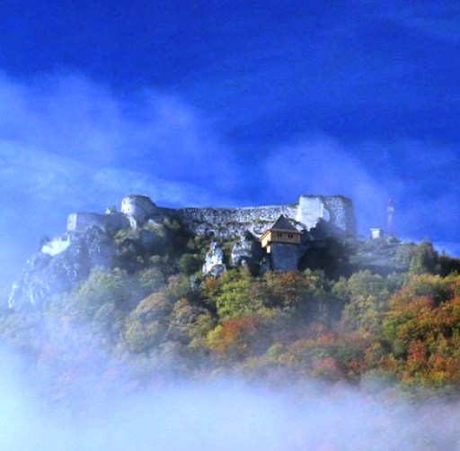 Royal safe haven, Ostrovica, BA